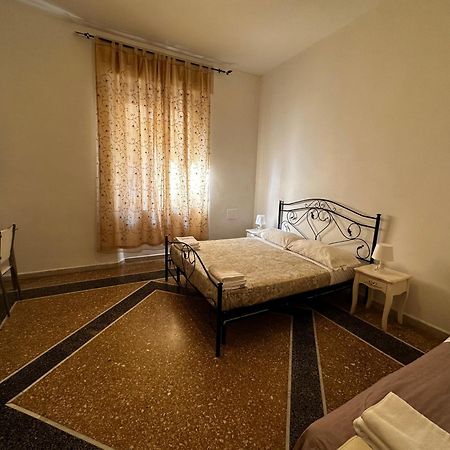 Holiday Pisa Gare 2 Экстерьер фото